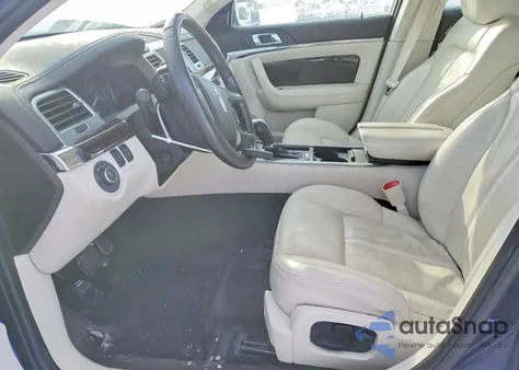 2011 Lincoln Mks z USA, uszkodzony, nr VIN 1LNHL9FT0BG610163